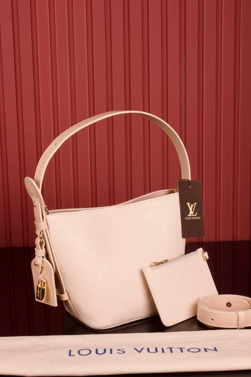 LOUIS VUITTON — Bolsos Mujer