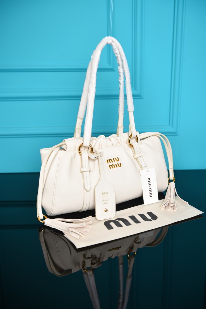 MIU MIU — Taschen Damen