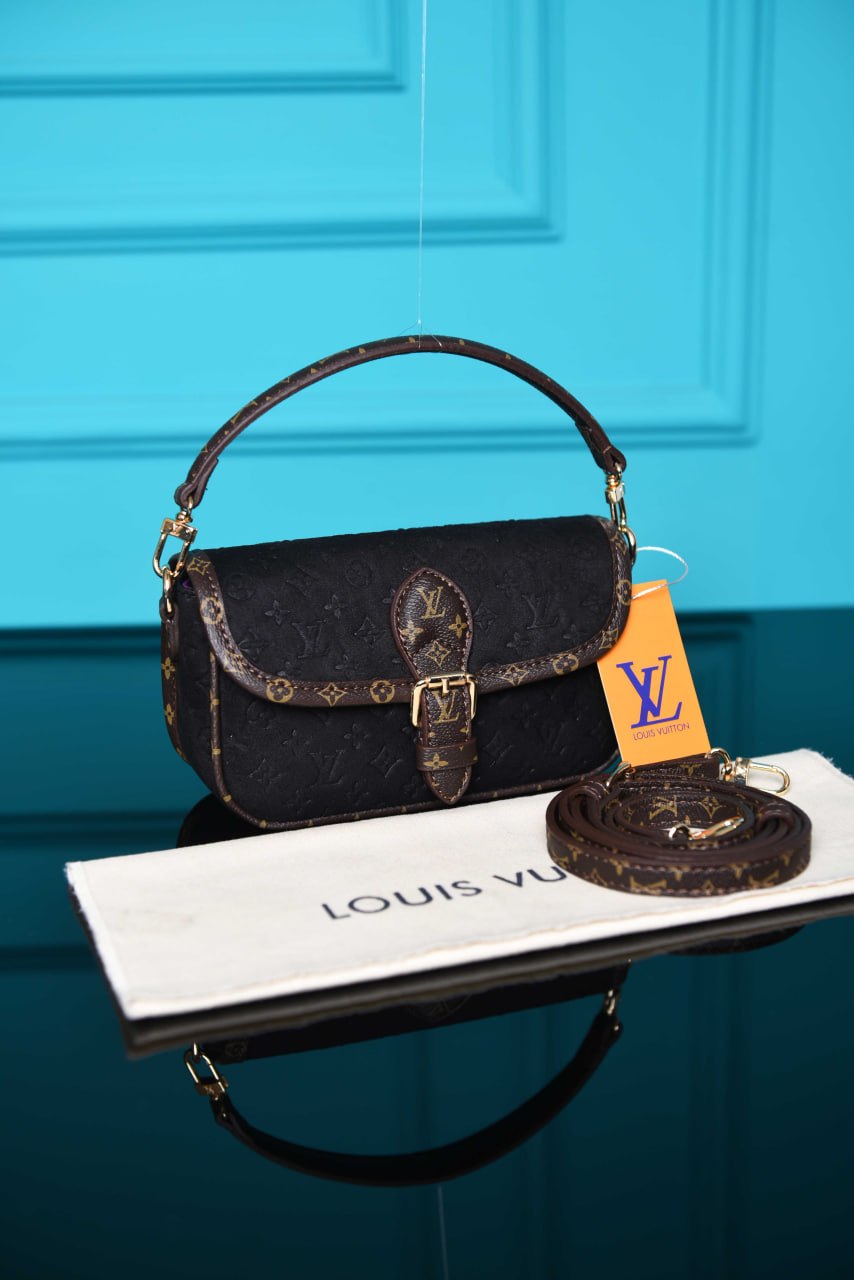 LOUIS VUITTON — Taschen Damen