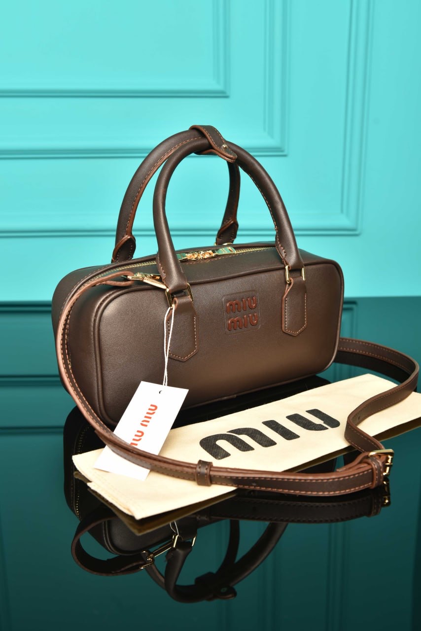 MIU MIU — Taschen Damen