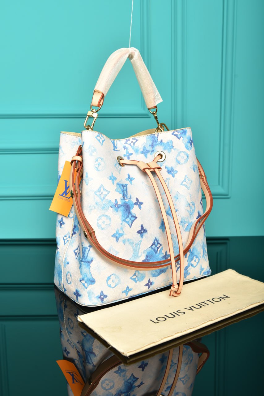 LOUIS VUITTON — Borse Donna