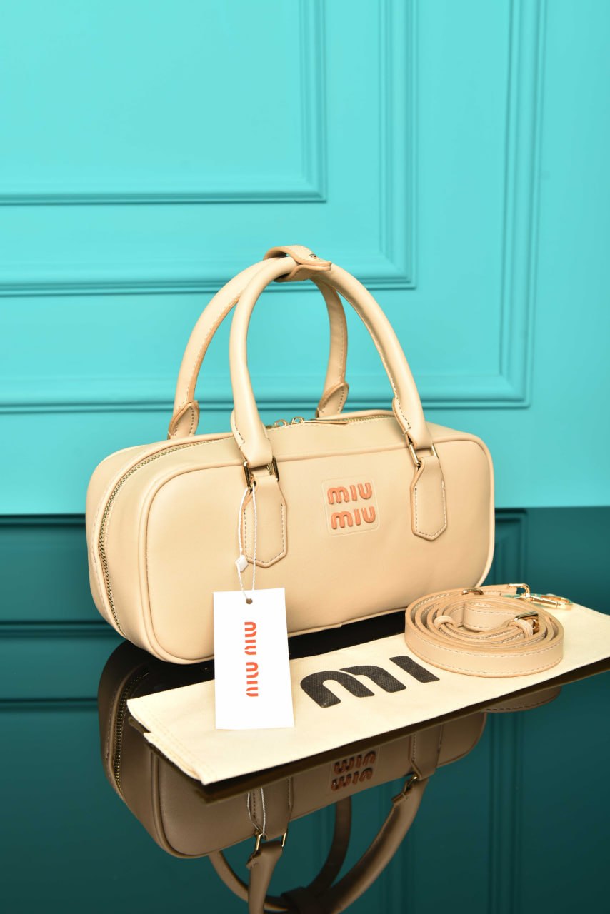 MIU MIU — Taschen Damen
