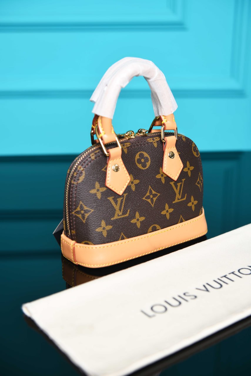 LOUIS VUITTON — Borse Donna