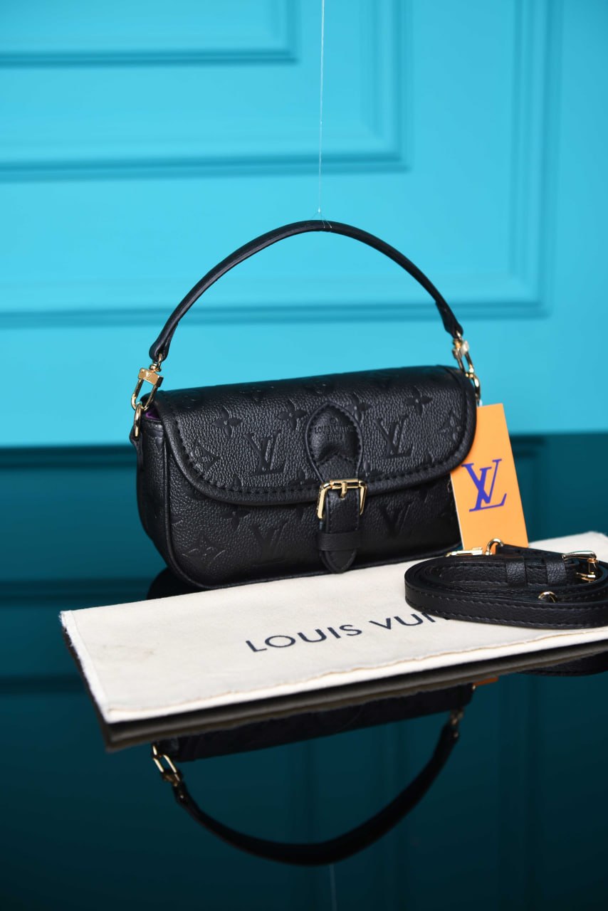 LOUIS VUITTON — Borse Donna