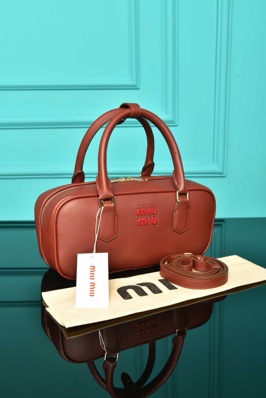 MIU MIU — Sacs Femme