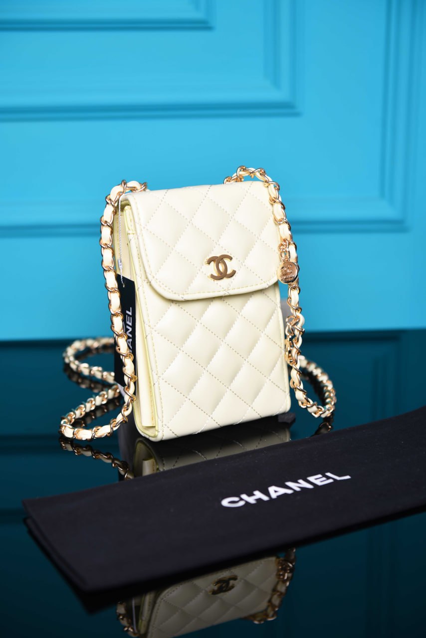 CHANEL — Sacs Femme