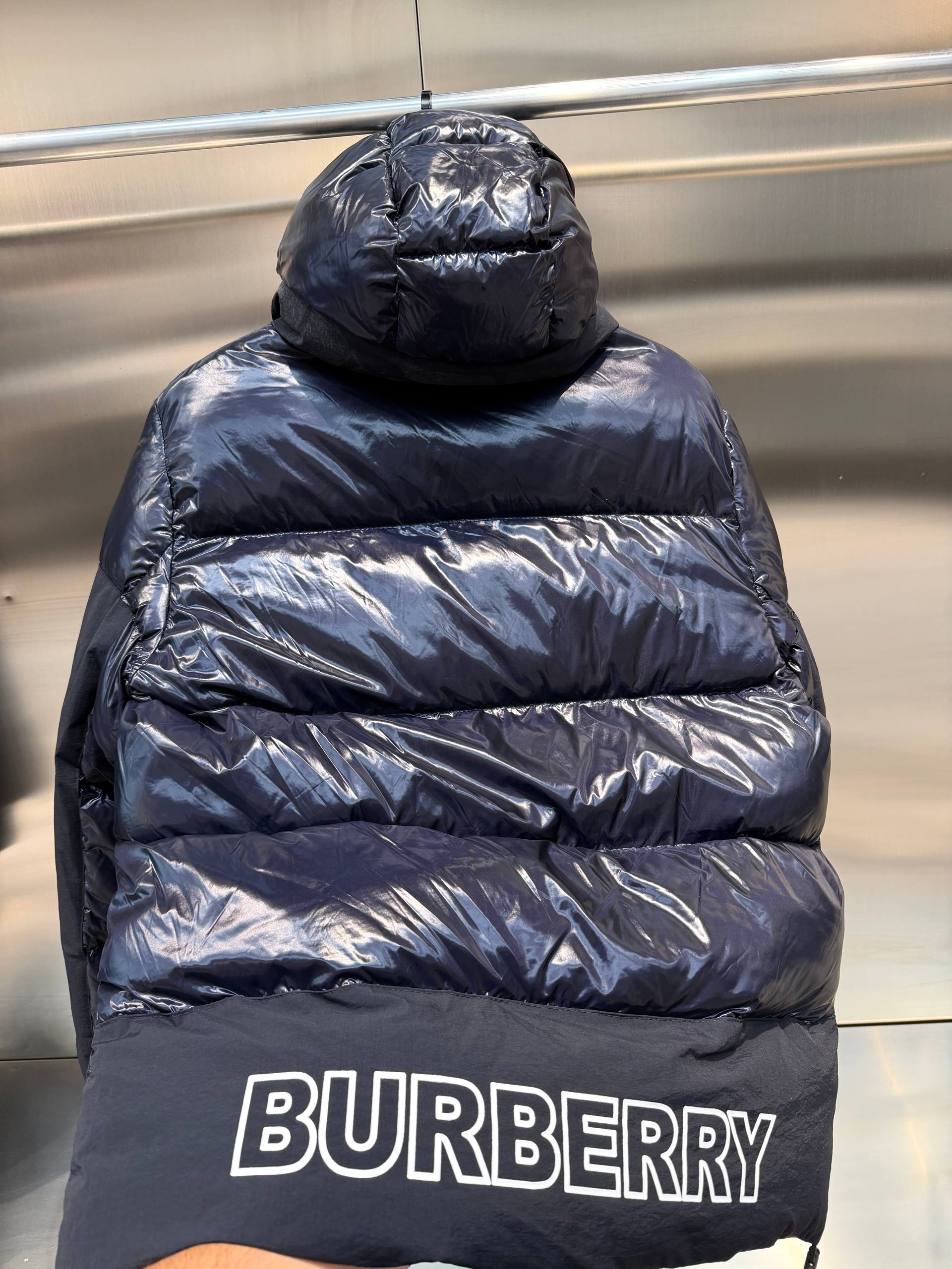 BURBERRY — Mäntel & Jacken Herren, Detail 2