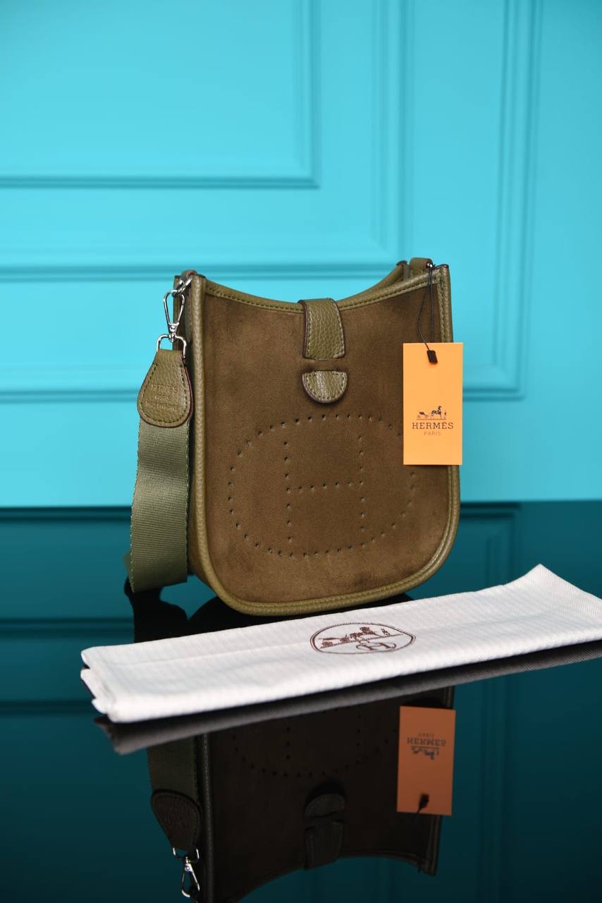 HERMÈS — Taschen Damen