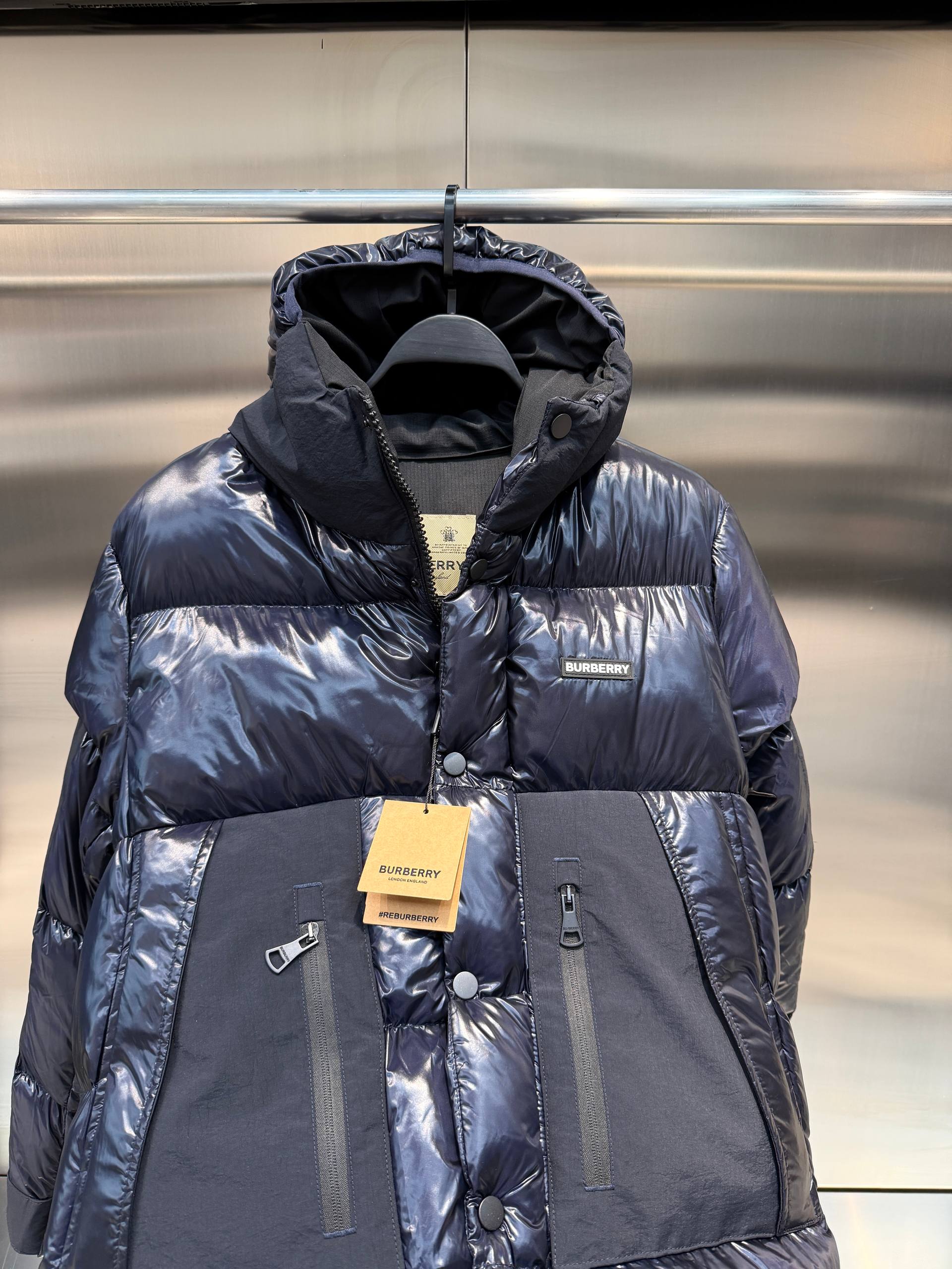 BURBERRY — Mäntel & Jacken Herren, Detail 1