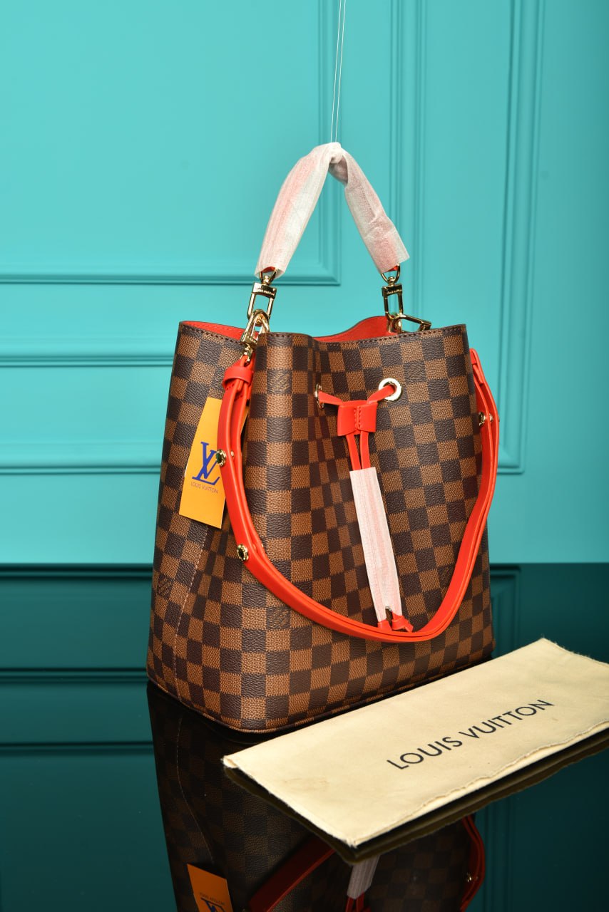 LOUIS VUITTON — Borse Donna