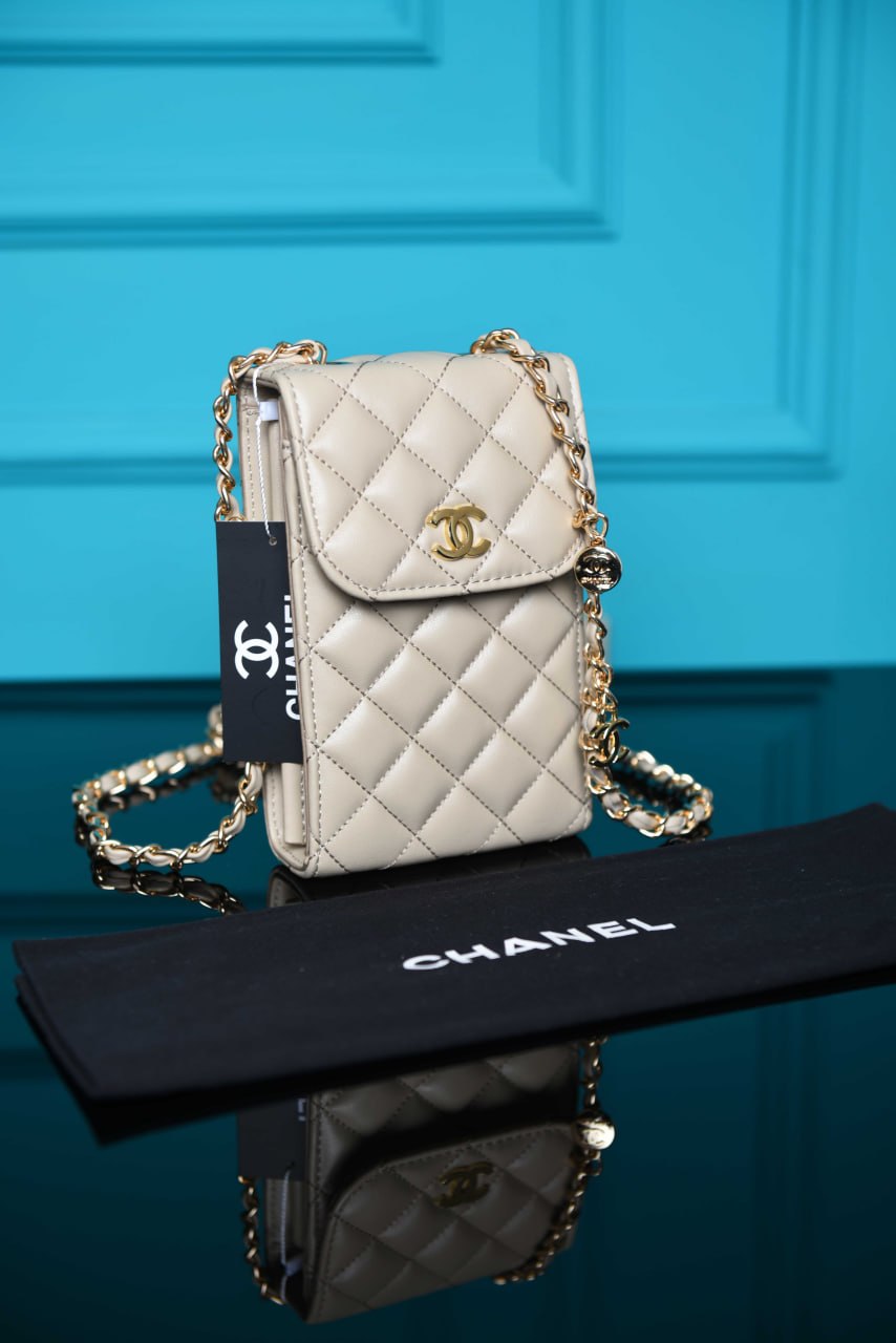 CHANEL — Sacs Femme