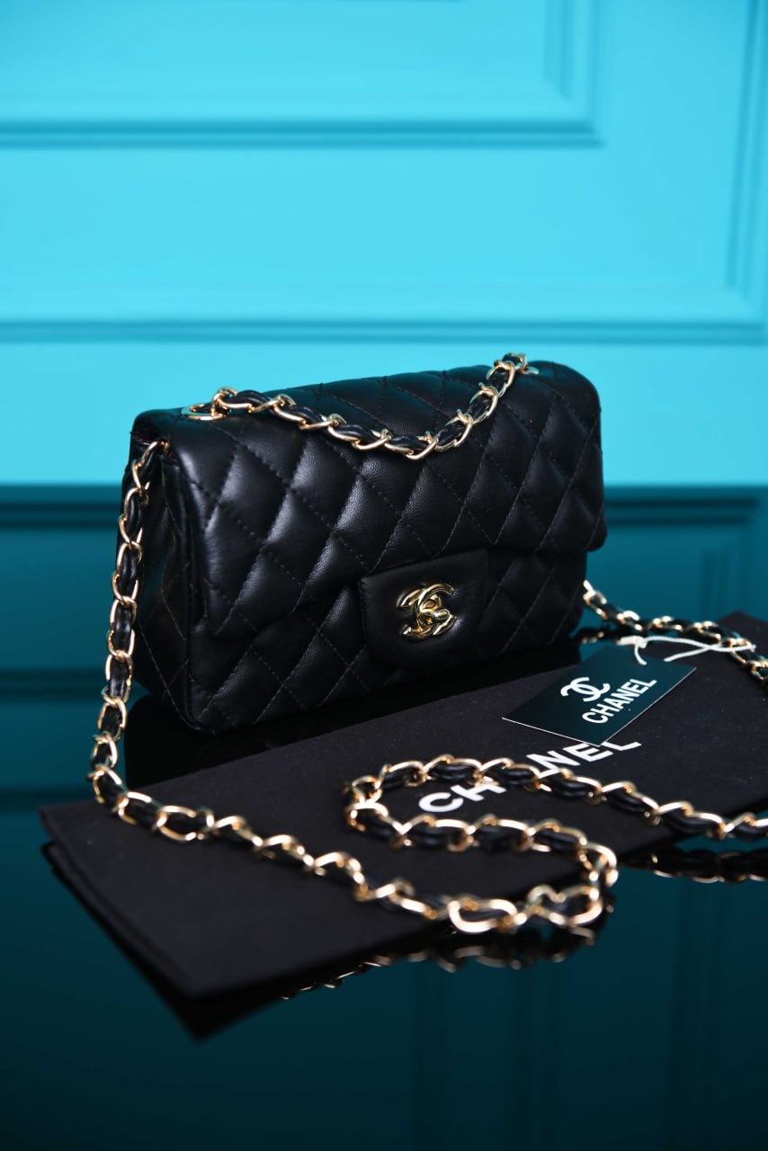 CHANEL — Taschen Damen